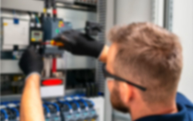 Nieder­spannungs­anlagen bei Elektrotechnik Friedrich-Schreier GmbH in Pleystein