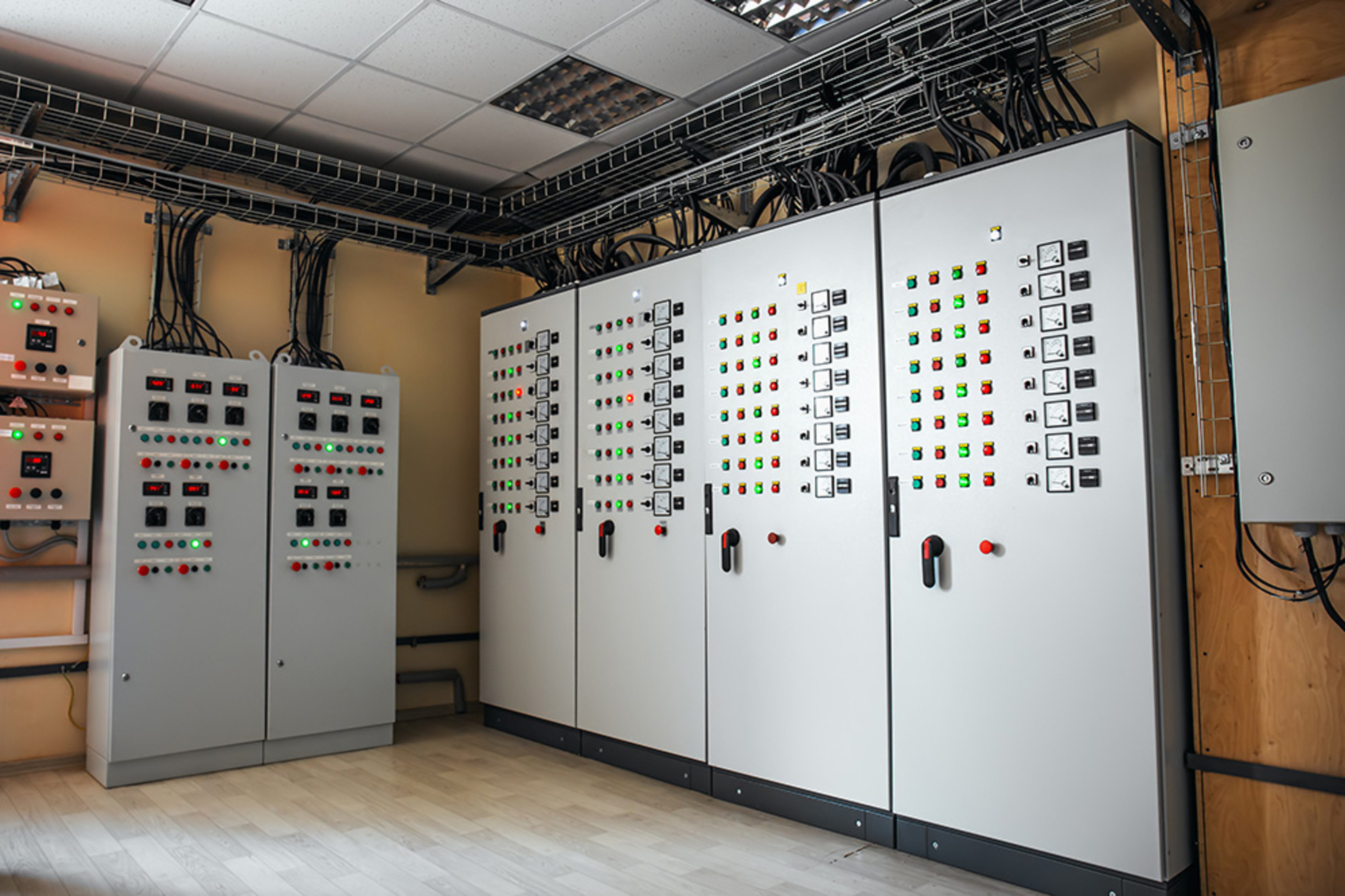 Schalt­anlagen­bau bei Elektrotechnik Friedrich-Schreier GmbH in Pleystein