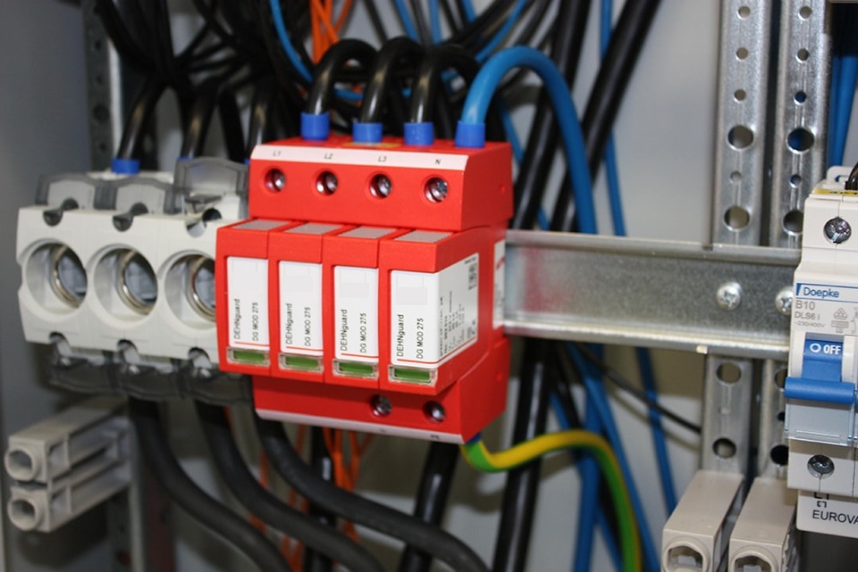 U berspannungsschutz bei Elektrotechnik Friedrich-Schreier GmbH in Pleystein